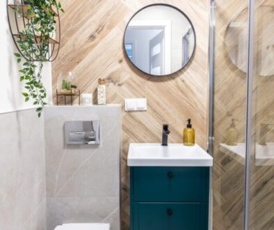 10 ways on how to make the best of a small bathroom