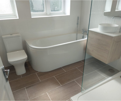 shower cubicle vs bath